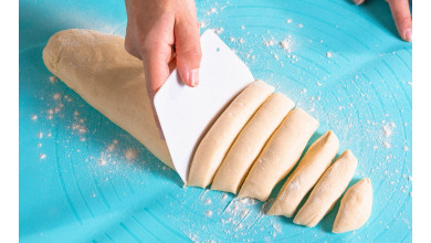 Coupe-pâte - spatule à gâteau