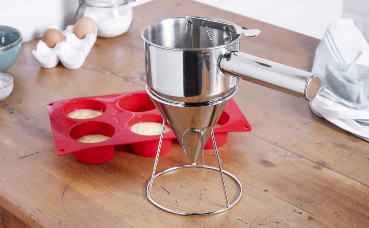 Entonnoir automatique à piston + support