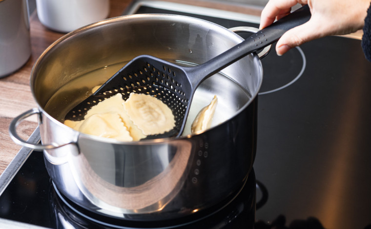 Exoglass open-ended spatula for non-stick