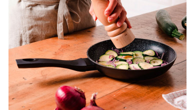 Round non-stick frying pan 20 cm CHEF