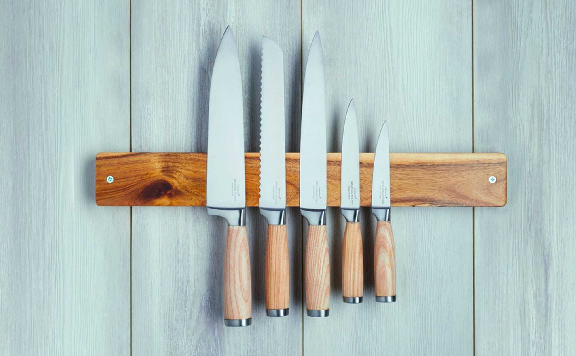 Barre à couteaux aimantée en acacia 'Horten' (L) - Barres à couteaux  aimantées - Arts - Coriolis Pro