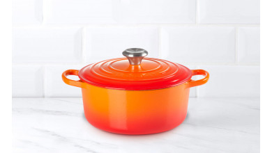 24 cm round cherry cast iron casserole