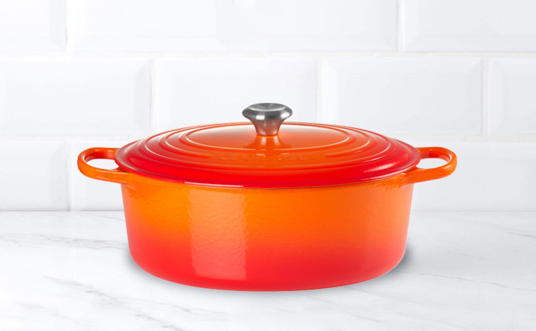 24 cm round cherry cast iron casserole