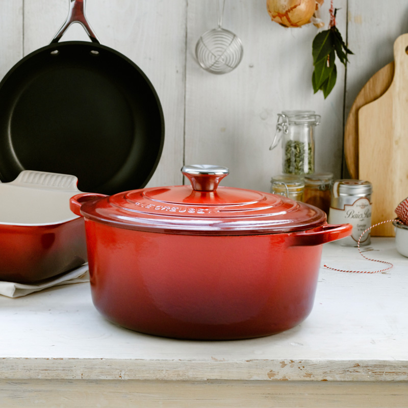 Le Creuset Cocotte en fonte Rond 26cm 5,3L (Bouton métallique) au meilleur  prix - Comparez les offres de Cocottes et casseroles sur leDénicheur