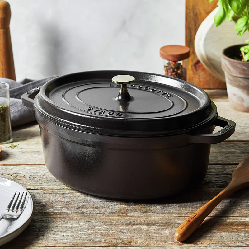 Cocotte ovale fonte noire 27 cm - Colichef.fr